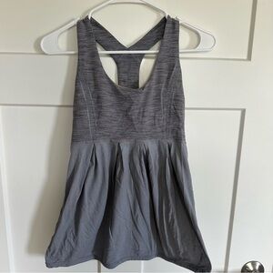 Lululemon top